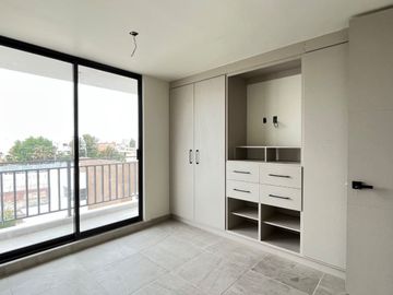 PENTHOUSE CENTRICO EN COLONIA ALAMITOS CERCA DE AV MERIANO JIMENEZ