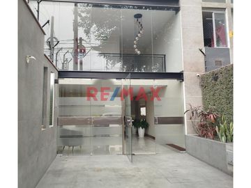 Vive Bien Y Compra Un Moderno Departamento En Chorrillos