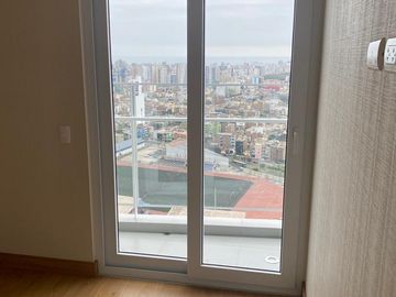 REMATO DEPARTAMENTO + COCHERA EDIFICIO TEMPO-URB SANTA CATALINA