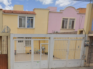 CASA EN VENTA EN SAN LUIS POTOSI. OPORTUNIDAD