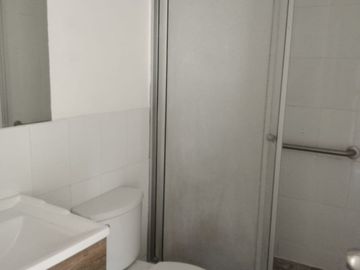 UF2400 3DORM 1 BAÑO - ESTACIONAMIENTO Y BODEGA