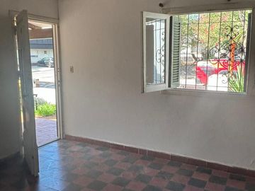 VENTA CASA 3 dorm Carlos paz