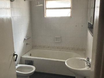 VENTA CASA 3 dorm Carlos paz
