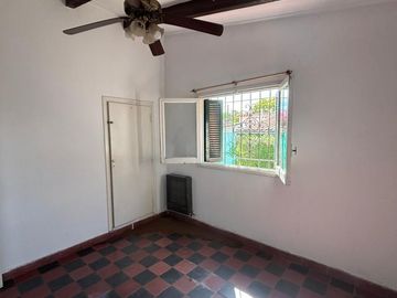 VENTA CASA 3 dorm Carlos paz