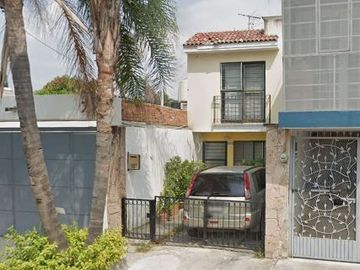 Sk16 - Casa En Remate Bancario En C. Volcan Malinche, Huentitan, Guadalajara, Jalisco (65% Debajo Del Valor Comercial Solo Recurso Propio De Contado)