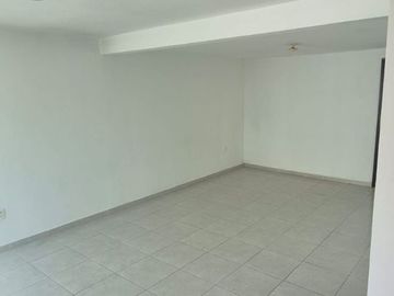 CASA EN VENTA EN COL. OTILIO MONTAÑO