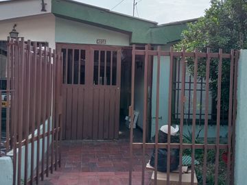 VENTA CASA BIFAMILIAR – BARRIO VIPASA, CALI - NORTE