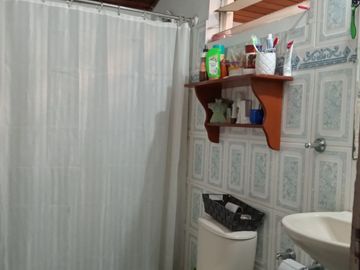 VENTA CASA BIFAMILIAR – BARRIO VIPASA, CALI - NORTE