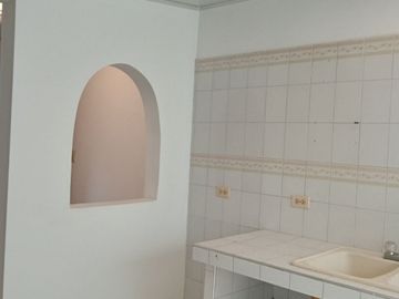 VENTA CASA BIFAMILIAR – BARRIO VIPASA, CALI - NORTE