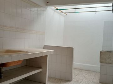 VENTA CASA BIFAMILIAR – BARRIO VIPASA, CALI - NORTE
