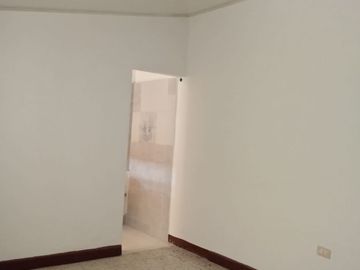 VENTA CASA BIFAMILIAR – BARRIO VIPASA, CALI - NORTE