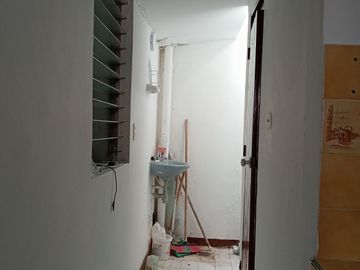 VENTA CASA BIFAMILIAR – BARRIO VIPASA, CALI - NORTE