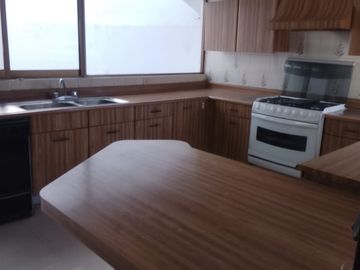CASA EN VENTA BUGAMBILIAS 1 SECCION (GM)