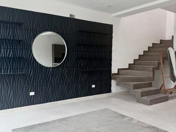 SE VENDE HERMOSA CASA CON ALBERCA EN AQUA RESIDENCIAL EN UNOS DE LOS RESIDENCIALES MAS EXCLUSIVOS DE CANCUN