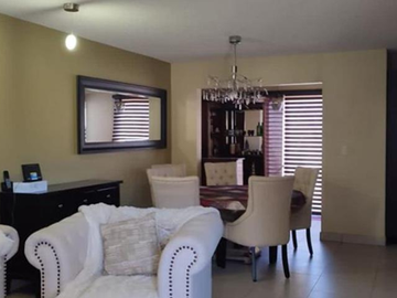 CASA EN VENTA EN COSTA DE ORO, TIJUANA