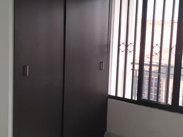 VENTA CASA TRIFAMILIAR BARRIO MARROQUIN 2