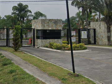CASA EN VENTA EN RESIDENCIAL FINCA REAL, VERACRUZ