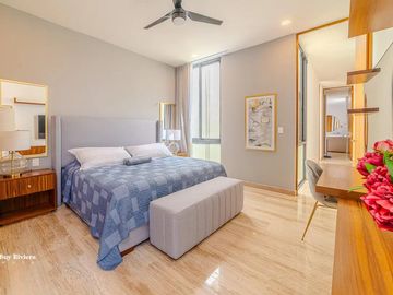 EXCLUSIVA RESIDENCIA MODELO ARENAS UBICADA EN VALENIA RESIDENCIAL