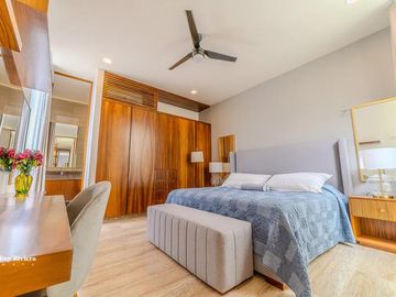 EXCLUSIVA RESIDENCIA MODELO ARENAS UBICADA EN VALENIA RESIDENCIAL