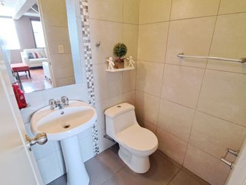 Departamento Duplex Con Balcon Zona Privilegiada Salamanca De Monterrico Ate