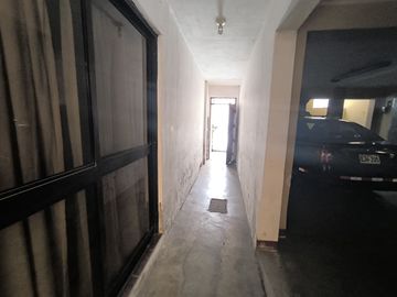 Amplia Casa En Venta – Independencia