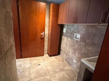DEPARTAMENTO DE VENTA EN MONTESERRIN