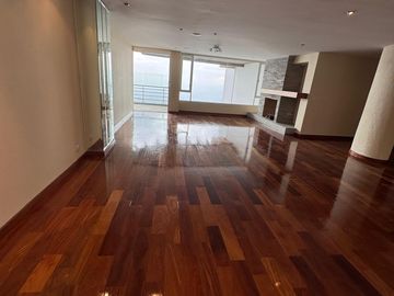 DEPARTAMENTO DE VENTA EN MONTESERRIN