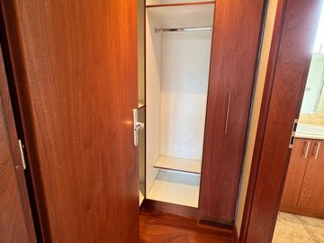 DEPARTAMENTO DE VENTA EN MONTESERRIN