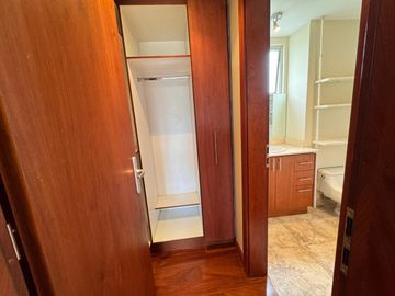 DEPARTAMENTO DE VENTA EN MONTESERRIN