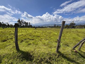 TERRENO DE VENTA EN COTOGCHOA