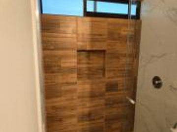 Casa Nueva en Venta en Lomas de Juriquilla 4 rec c/u con baño
