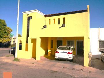 Casa en venta Portal del Pitic al poniente de Hermosillo