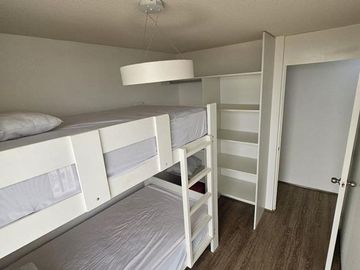 SE VENDE LINDO DEPARTAMENTO 3D  + COCHERA - EN CONDOMINIO MIRAMAR SAN BARTOLO