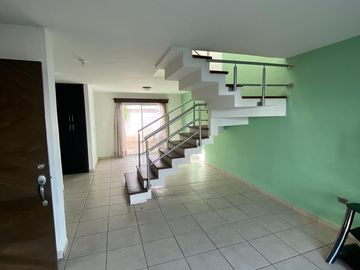 CASA EN VENTA EN BANUS RESIDENCIAL AL NORTE DE HERMOSILLO