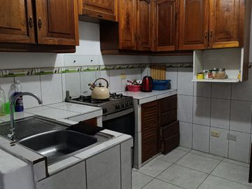 VENTA DE CASA DE 3 PISOS EN SAN JUAN DE LURIGANCHO