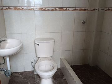 VENTA DE CASA DE 3 PISOS EN SAN JUAN DE LURIGANCHO
