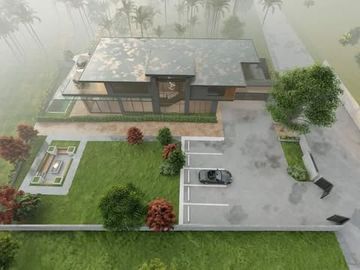 5-Bedrooms House for Sale with Golf Course Access near Metro Manila