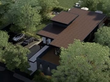 5-Bedrooms House for Sale with Golf Course Access near Metro Manila