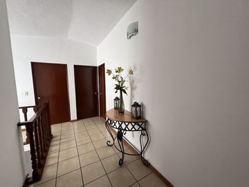 Casa en VENTA , Privada sobre Paseo Colón | TOLUCA.