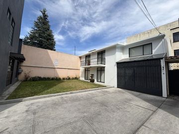 Casa en VENTA , Privada sobre Paseo Colón | TOLUCA.