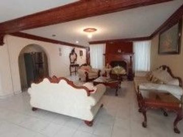 Casa en venta en el Refugio Guanajuato