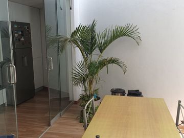 vendo linda casa en quinta privada  parte baja de cayma $ 230,000 negociable