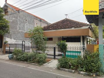 Rumah Dijalan Banyuurip Kidul Surabaya