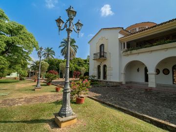 Mansión en venta Limonar