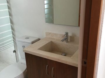 CASA EN VENTA EN BALVANERA, CORREGIDORA, QUERETARO