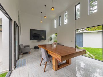 Casa Nueva de 1 Nivel con Alberca y Jacuzzi_oaxtepec/ Cocoyoc Morelos