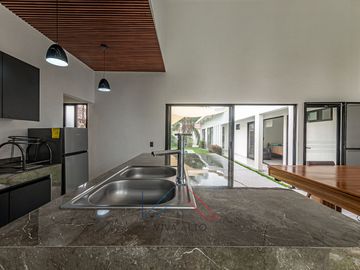 Casa Nueva de 1 Nivel con Alberca y Jacuzzi_oaxtepec/ Cocoyoc Morelos