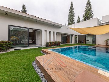 Casa Nueva de 1 Nivel con Alberca y Jacuzzi_oaxtepec/ Cocoyoc Morelos