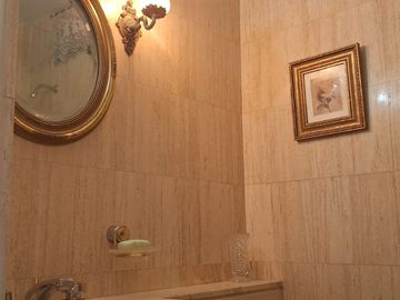 SE VENDE DEPARTAMENTO FRENTE A LARCOMAR MIRAFLORES