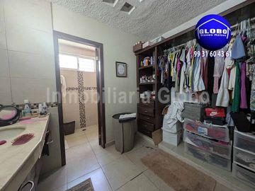 Casa en ventaFracc. Nuevo Campestre, una sola planta, alberca
